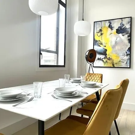 Central & Stylish 2 Bedroom Apartment Londres Extérieur photo