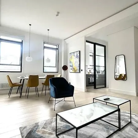 Central & Stylish 2 Bedroom Apartment Londres Extérieur photo